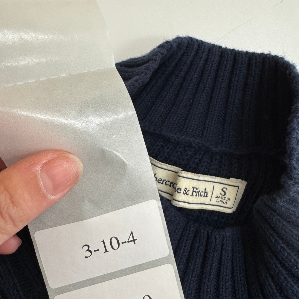 Abercrombie & Fitch Sweater Dress Womens Small Blue Cold Shoulder Knit - Picture 4 of 8